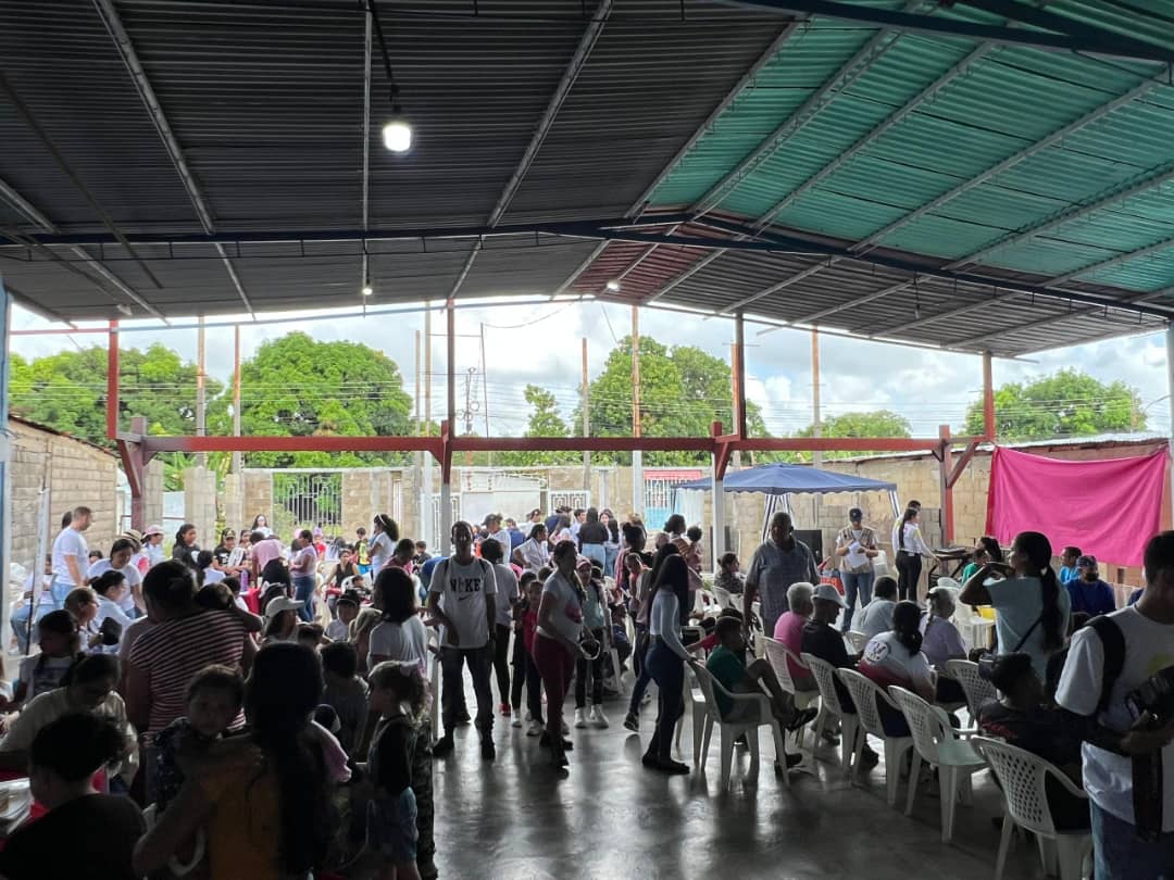 Con mega jornada médica en La Orquídea, FVSL cierra atenciones en salud del 2025