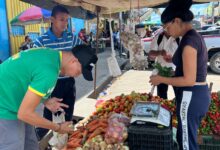 Venezolanos destinan casi la mitad de sus ingresos a comida y transporte
