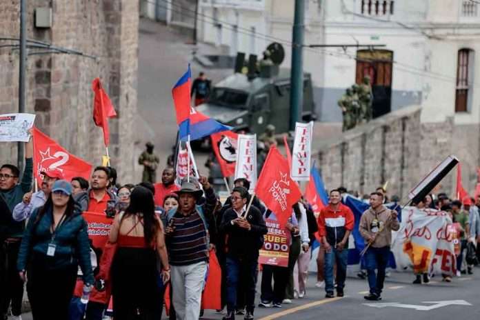 Ecuador: Organizaciones sociales llaman a nuevas movilizaciones