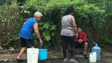 Vecinos de más de cuatro sectores pasan las de Caín ante la falta de agua