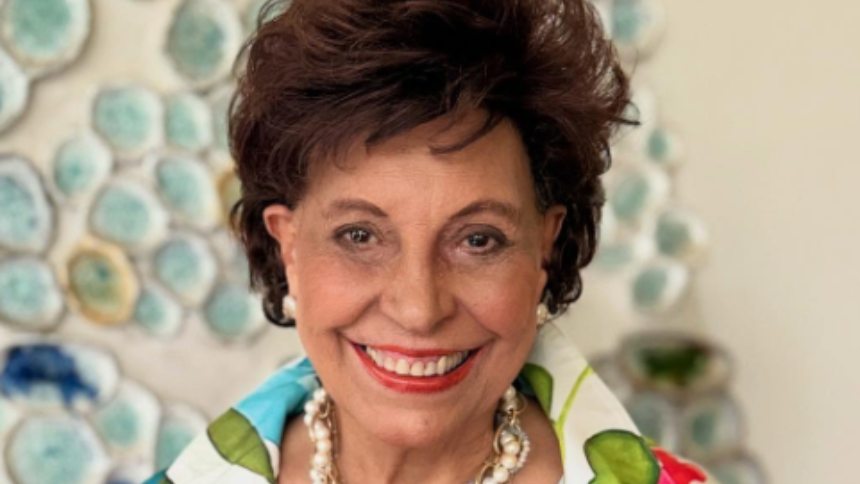 Fallece Floria Márquez tras sufrir un ACV durante concierto