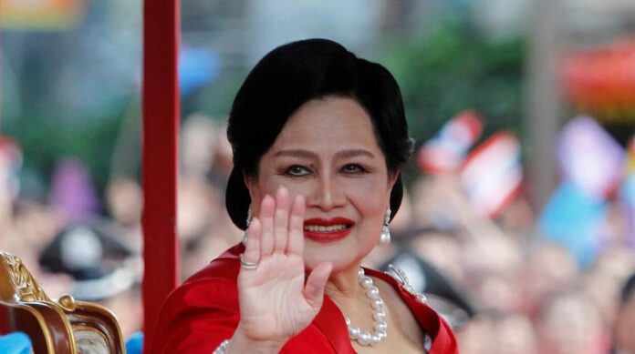 Tailandia de Luto: Fallece la Reina Madre Sirikit, el pilar de la monarquía durante décadas