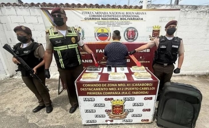 Incautan más de cinco kilos de presunta marihuana ocultos en bus en Puerto Cabello