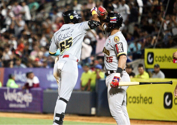 Leones del Caracas vapulea a Bravos de Margarita