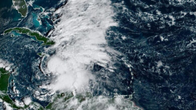 Melissa se convierte en huracán y amenaza con lluvias torrenciales