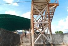 Padres de la escuela Juan Millán de La Roca solicitan la reparación de la pasarela de la Av. Libertador