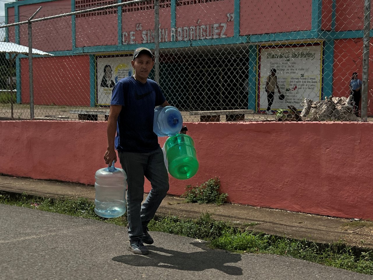 Residentes de Las Cocuizas piden camiones cisternas ante la falta de agua