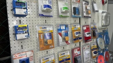Entre 17 a más de 40 dólares se consiguen los protectores electricos en Maturín