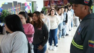 Regresan a Venezuela 312 connacionales de Estados Unidos