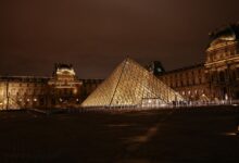 Robo en el Museo del Louvre de París