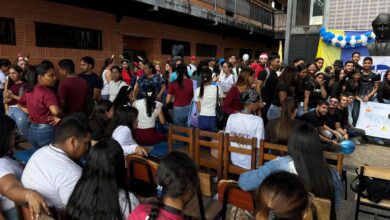 Bachilleres de la Unesr realizan elección del movimiento estudiantil