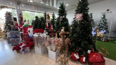 Como es tradición comerciantes de Maturín se alistan con productos navideños