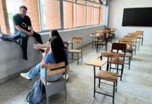 Movimiento estudiantil de la UDO Monagas reporta déficit de más de mil pupitres