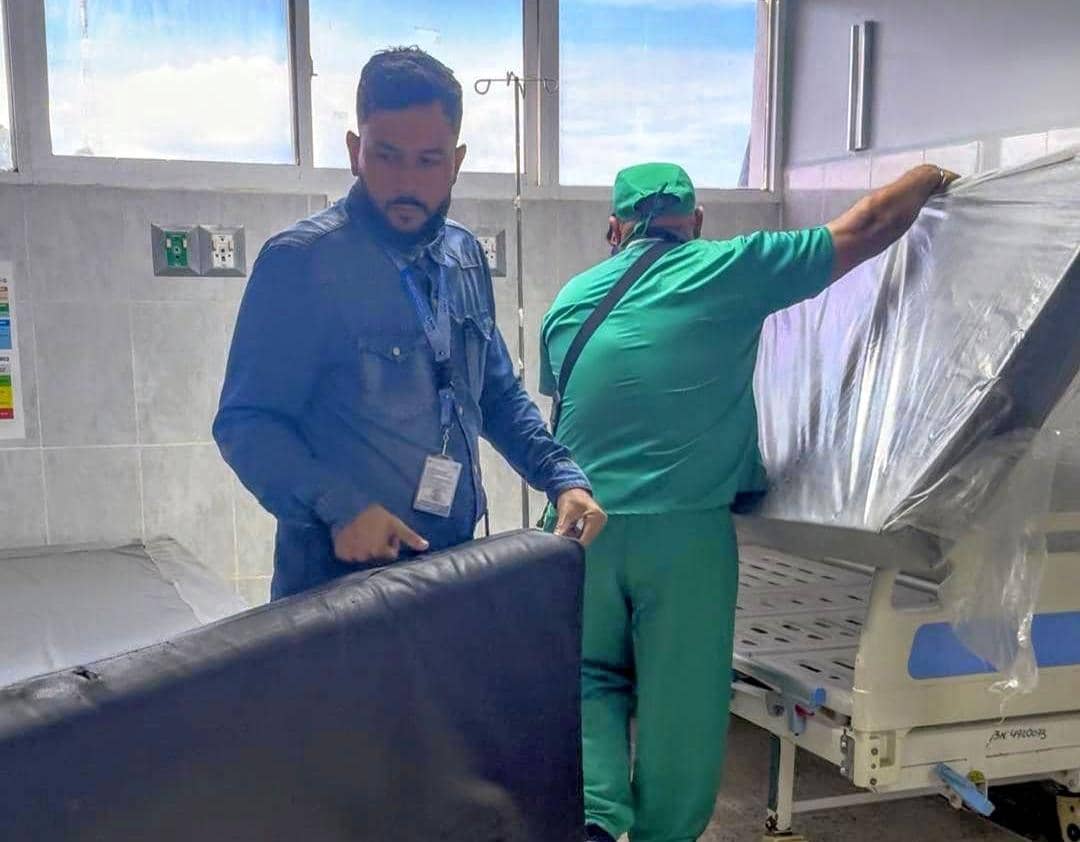 Hospital Dr. Manuel Núñez Tovar recibe 11 colchones nuevos para el área de preparto en Monagas
