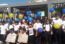 Niños de la E.B Vicente Salias marcharon para exigir rehabilitación de la institución