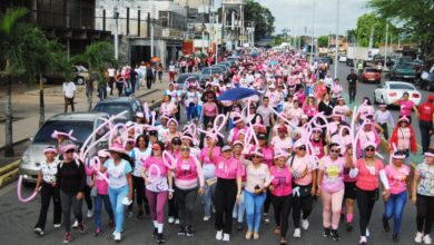 Con caminata de 3K conmemoran el Día de la Lucha Contra el Cáncer de Mama en Ezequiel Zamora