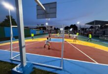 Renovada cancha en Las Cocuizas con alumbrado y techo en las gradas