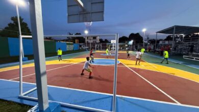 Renovada cancha en Las Cocuizas con alumbrado y techo en las gradas