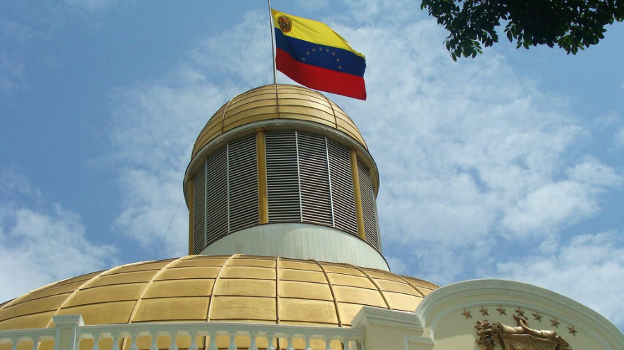 Parlamentarios caribeños se reúnen en Caracas para debatir sobre el despliegue militar estadounidense en la región