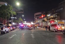 Guayaquil sufre nuevo ataque con coche bomba; policía rastrea los artefactos explosivos cerca de un centro comercial