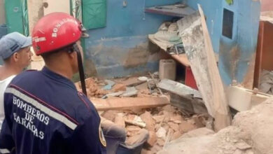 Colapsa vivienda en Caracas por fuertes lluvias