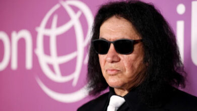 Gene Simmons de KISS hospitalizado tras desmayarse y chocar