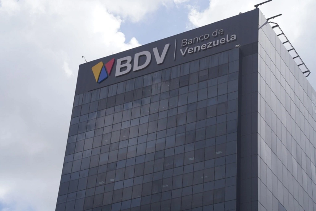 BDV Implementa mecanismo digital para comprar dólares a tasa BCV