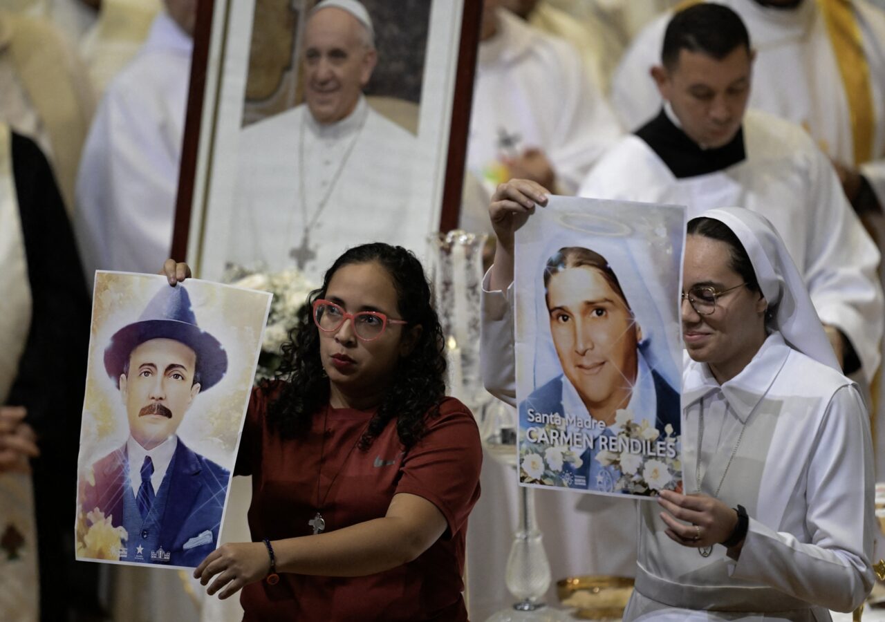 Arquidiócesis anuncia vigilias y actos por la canonización de José Gregorio Hernández y Carmen Rendiles