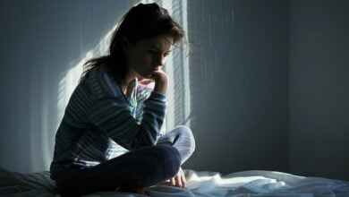 ¿Tristeza o Depresión? La diferencia clave entre el desánimo y un trastorno clínico