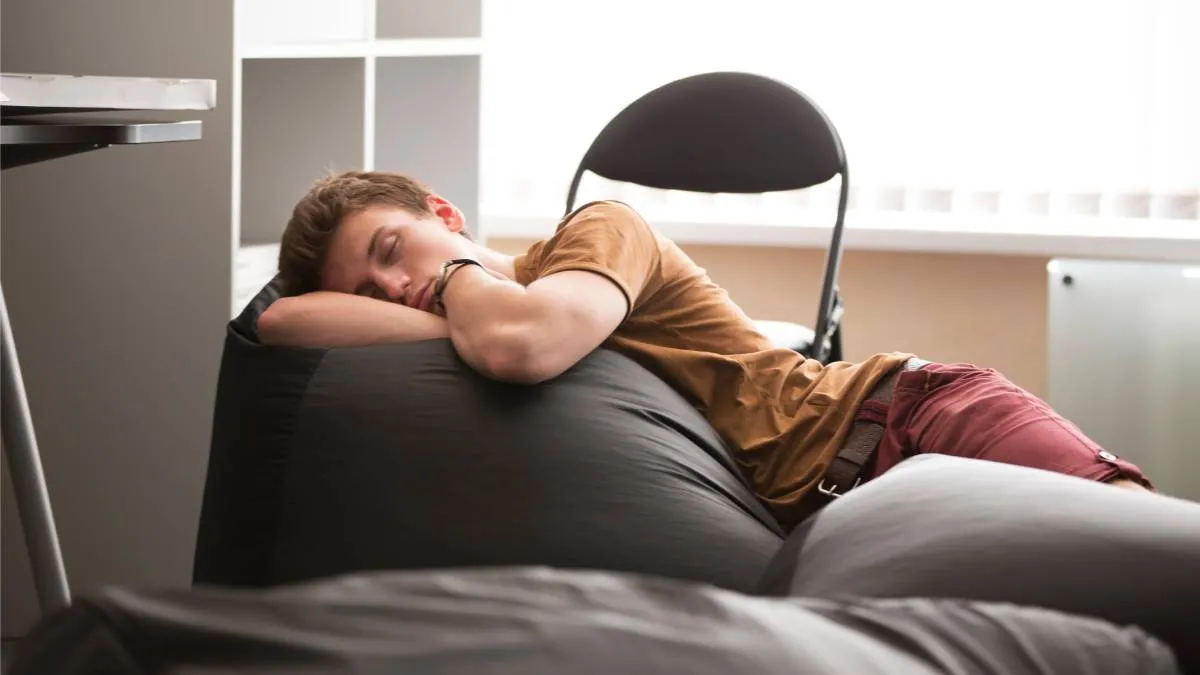 Más que ataques de sueño: La narcolepsia no es un sueño profundo y se confunde con somnolencia constante, según expertos