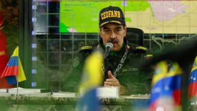 El presidente Maduro acusa a EE. UU. de usar a la CIA para "atemorizar" al país