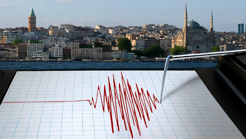 Terremoto de magnitud 5.3 sacude Estambul con epicentro en el mar de Mármara, sin reporte de daños