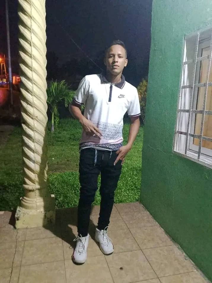 ¡Eran primos! Un adolescente muerto y otro herido deja choque de moto en Caripito
