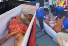 Mujer de 65 años despierta dentro de su ataúd momentos antes de ser cremada