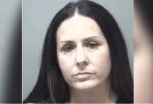 Mujer de 43 años es acusada por tener un hijo con un adolescente de 14 años