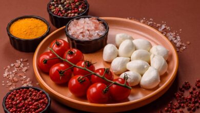 Comer queso una vez por semana podría disminuir hasta en un 24 % el riesgo de demencia, según investigación