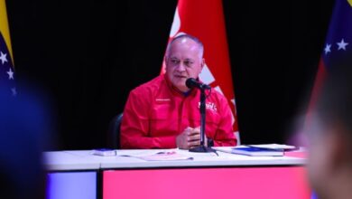 El pueblo venezolano espera las fechas decembrinas en paz, dice Cabello