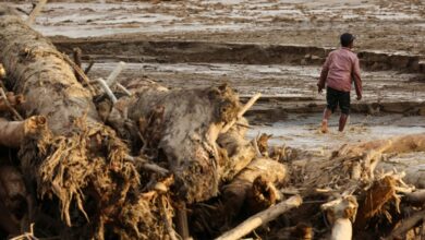 435 muertos y 406 desaparecidos por inundaciones en Indonesia