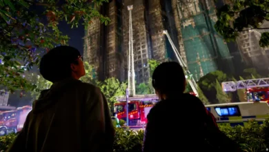 Asciende a 128 la cifra de muertos del incendio de Hong Kong