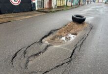 Socavamiento empeora en la calle Carvajal del sector La Manga