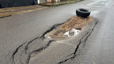 Socavamiento empeora en la calle Carvajal del sector La Manga