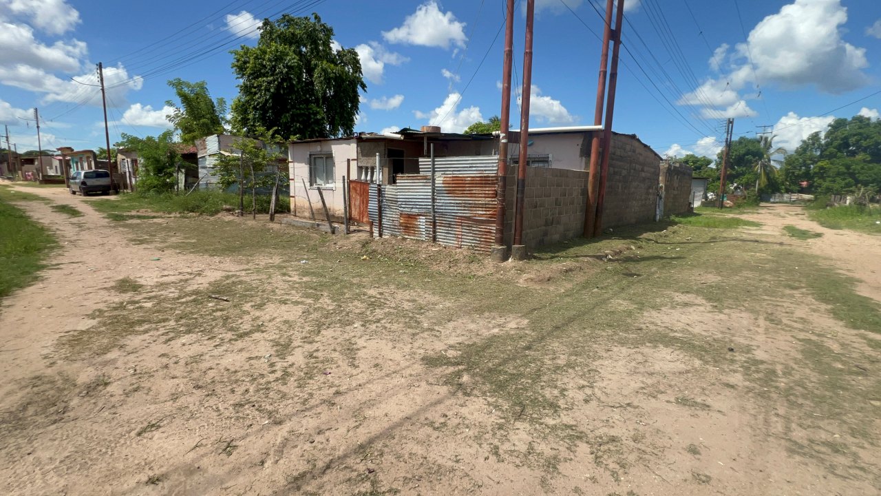 Vecinos del sector Virgen del Carmen: ganamos el proyecto del asfaltado no lo han culminado