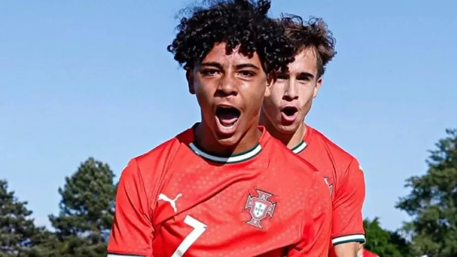 Cristiano Jr. anota su primer gol con la selección Sub-16 de Portugal