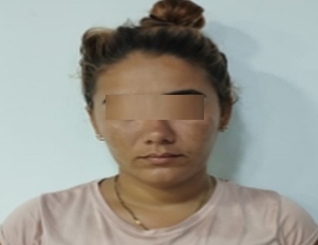 Detienen a una mujer por difundir pornografía infantil de sus propias hijas