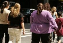 EE.UU. amplía reglas para denegar visas a extranjeros por obesidad o edad avanzada