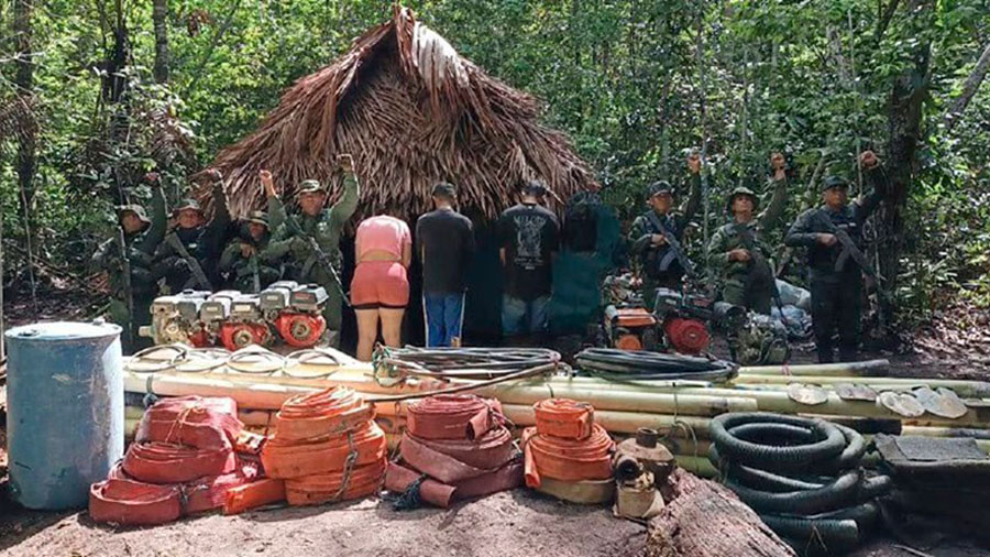 FANB destruye campamento de minería ilegal y detiene a tres sujetos en Amazonas
