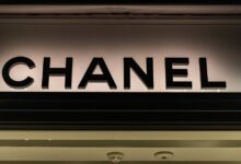 Intentan asaltar con rifles y hacha la tienda de Chanel en París