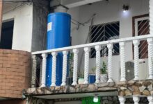Vecinos de Palo Negro reportan que el servicio de agua sigue deficiente
