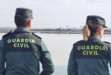 Padres detenidos en España tras vender a su hija a cambio de 5.000€, whisky y comida