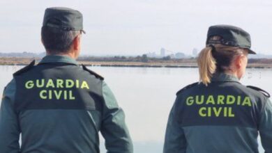 Padres detenidos en España tras vender a su hija a cambio de 5.000€, whisky y comida